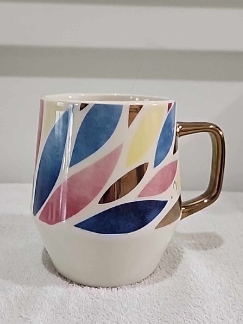 Ceramic Multi-Color Leaf Pattern Mug with Gold Handle